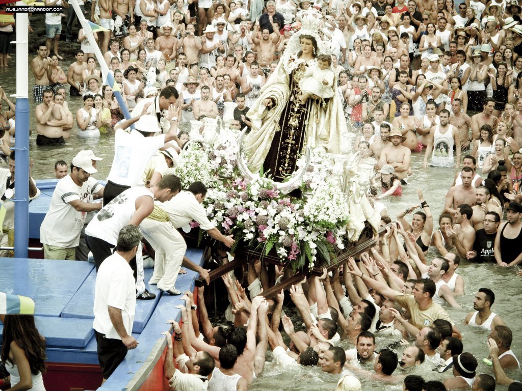 Embarcación de la Virgen del Carmen