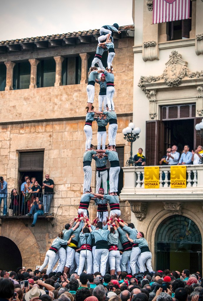Castell Tres de nou amb folre - Vilafranca del Penedès, Día de Todos los Santos de 2014