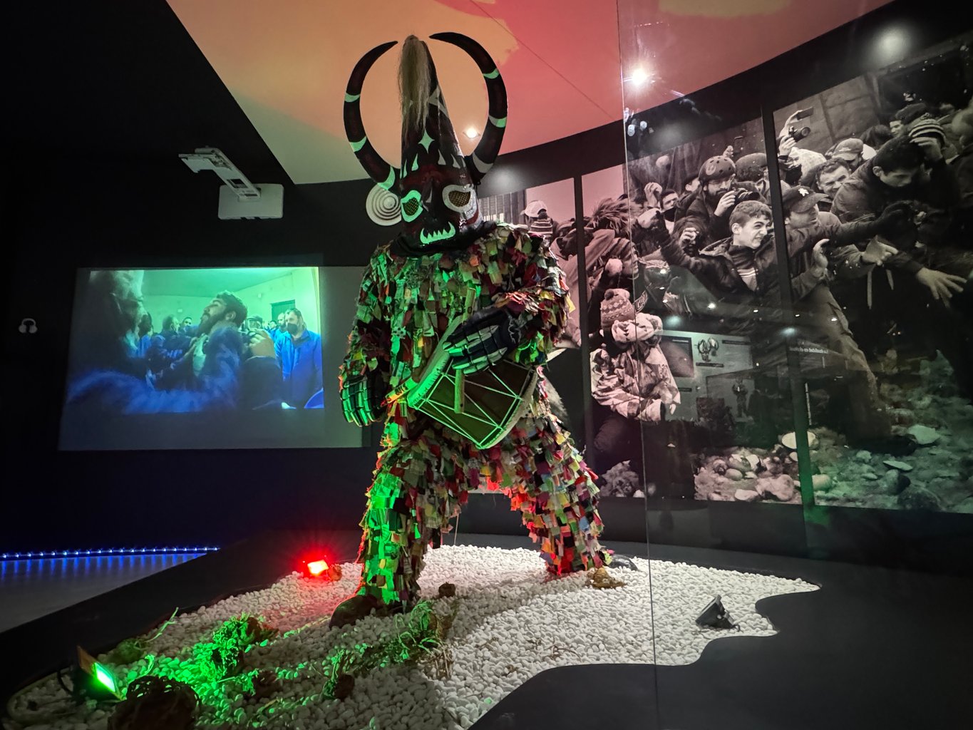Imágenes del museo Jarramplas en Piornal