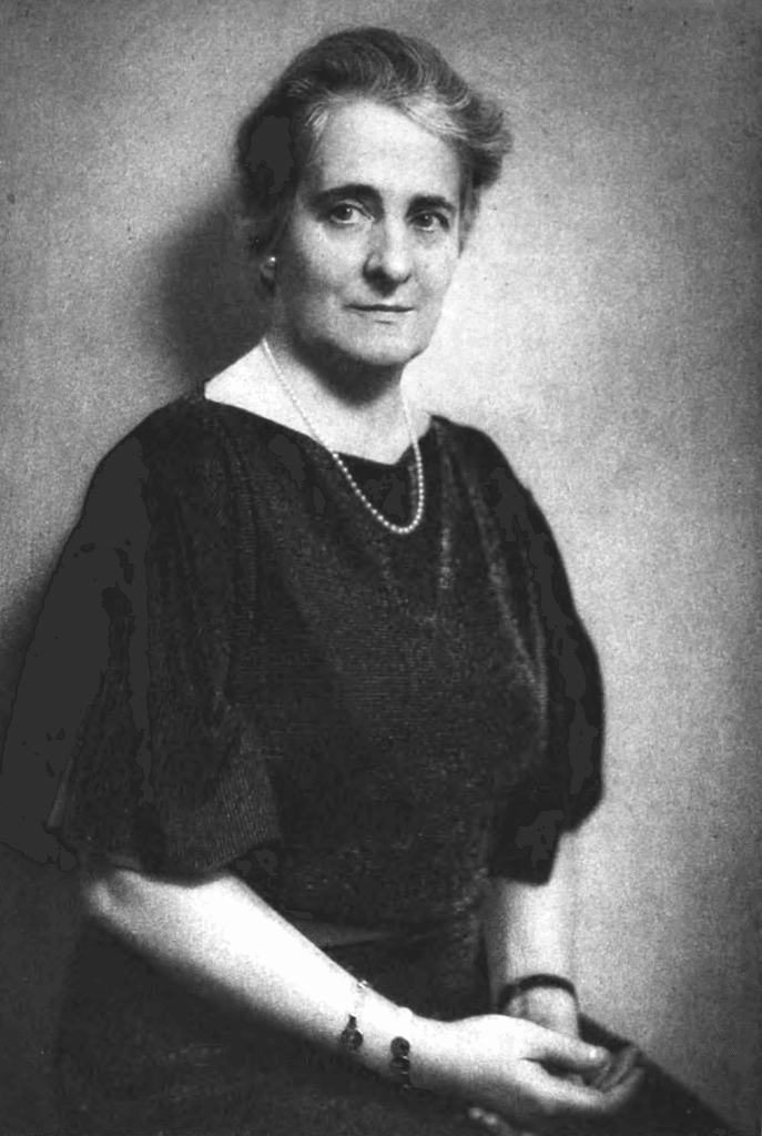 Elisabeth Achelis (1880–1973), fotografía tomada en el 1941, tomado del libro Encyclopedia of American Biography: New Series