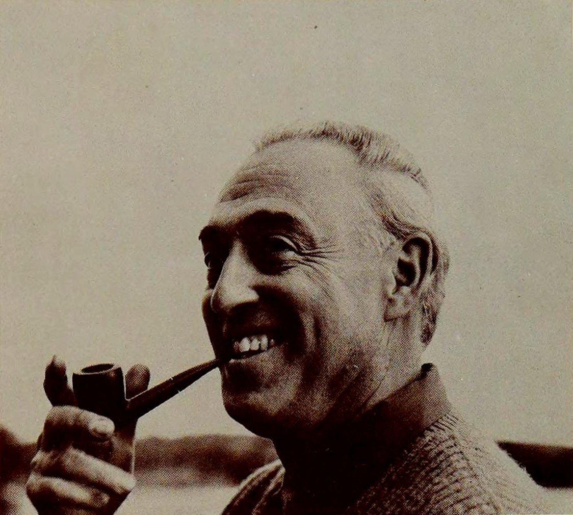 Alexander Marshack, fotografía tomada de su obra The Roots of Civilization, edición de 1972