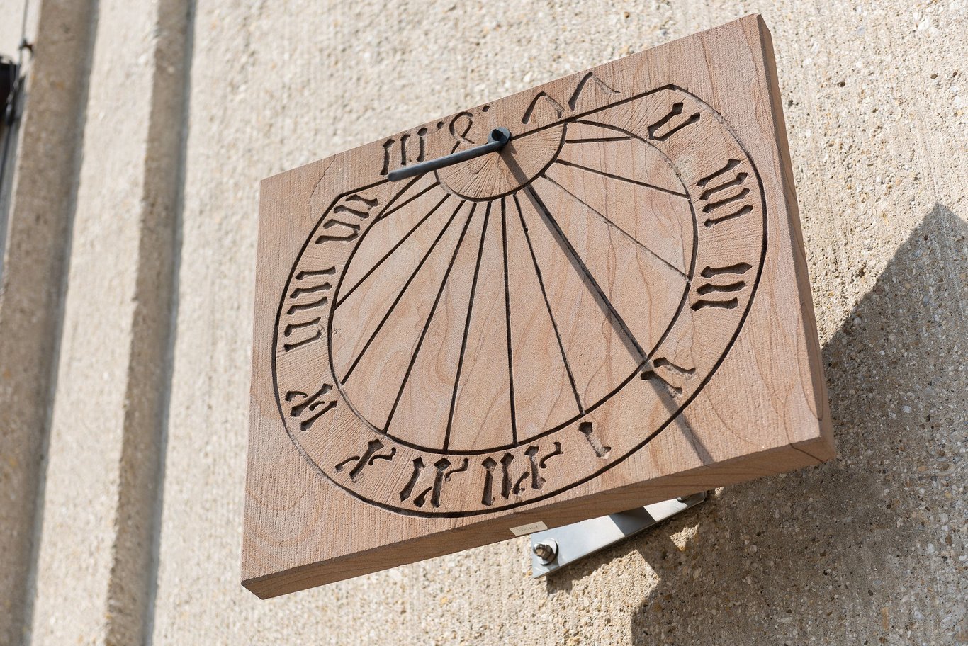Réplica del reloj de sol de Alpirsbach.